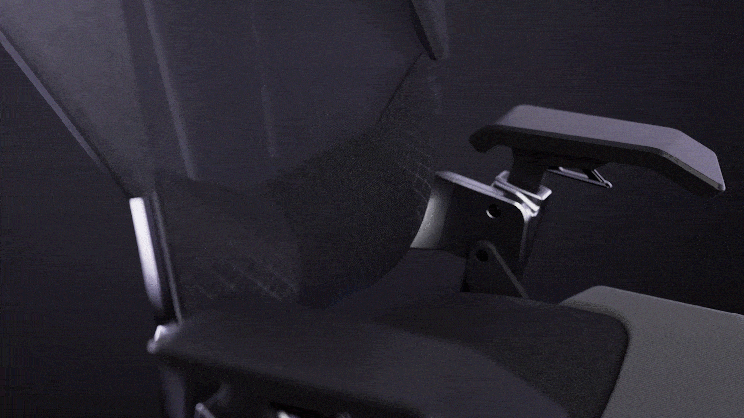 Gif showing the dual lumbar support features of the T0