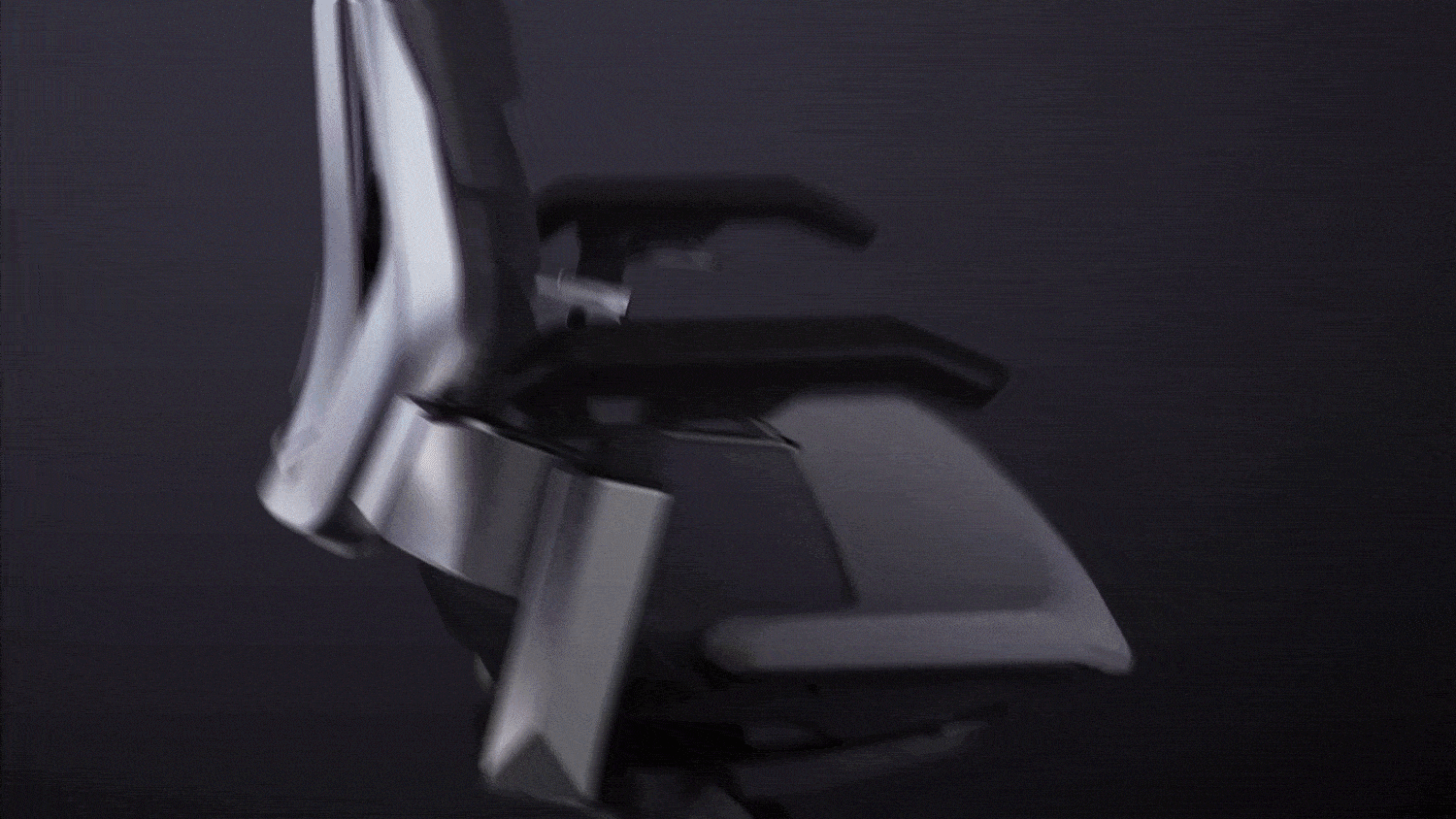 GIf showing the dynamic seat back sync feature of the TGIF T0